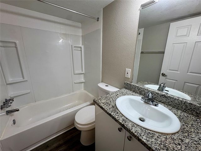 1909 5TH STREET W H, Bradenton, FL 34205