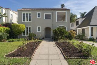 246 N Irving Boulevard, Los Angeles, CA 90004