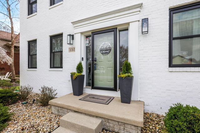 157 Trail E, Etna, OH 43062