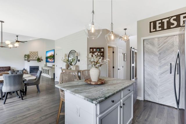 157 Trail E, Etna, OH 43062