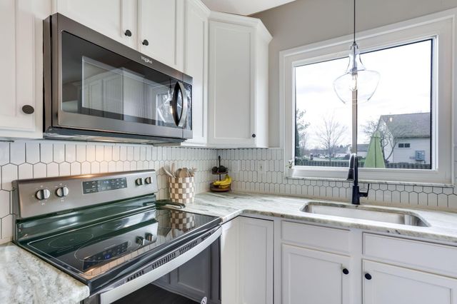 157 Trail E, Etna, OH 43062