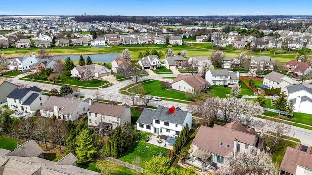 157 Trail E, Etna, OH 43062