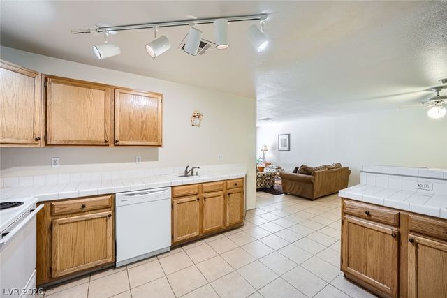 3612 Shawn Reynolds Court 104, Las Vegas, NV 89129