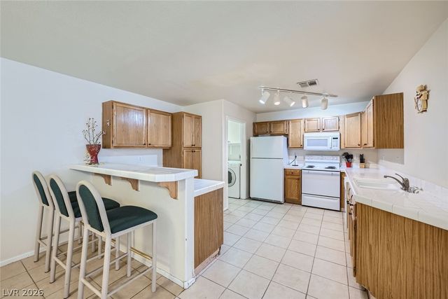 3612 Shawn Reynolds Court 104, Las Vegas, NV 89129