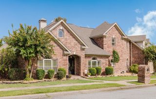 2918 Cypress Point, Benton, AR 72019