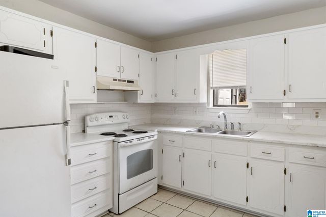 5457 NOTTINGHILL DRIVE, Birmingham, AL 35235