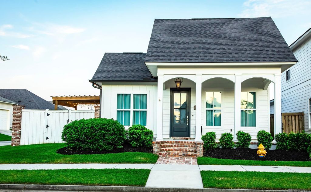 4280 District St, Zachary, LA 70791