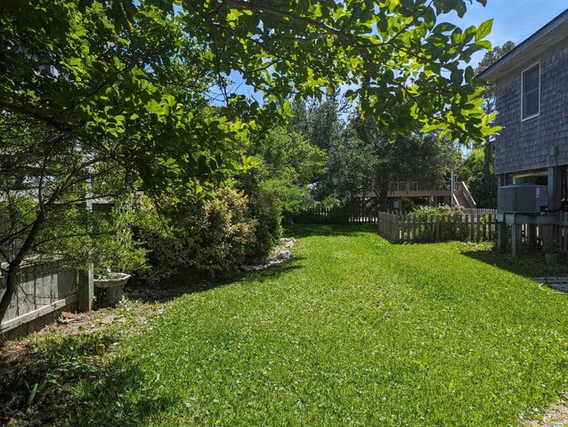 52 Fish Camp Ln Lot 94, Ocracoke, NC 27960