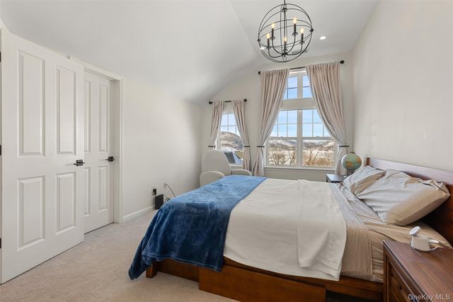 321 Northview Court, Peekskill, NY 10566