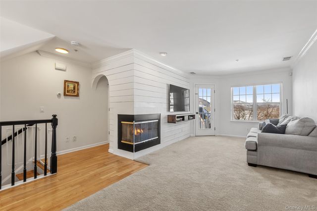 321 Northview Court, Peekskill, NY 10566