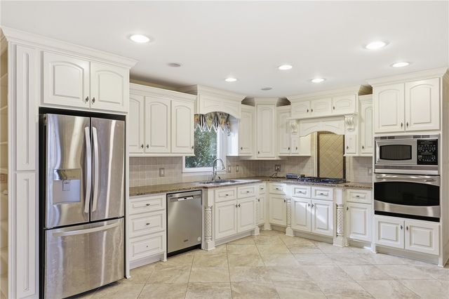 101 Briar Creek Lane, Anderson, SC 29621