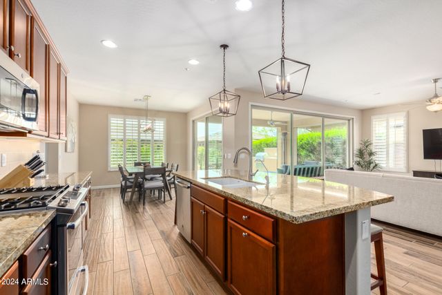 13231 W HUMMINGBIRD Terrace, Peoria, AZ 85383