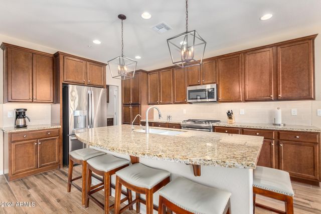 13231 W HUMMINGBIRD Terrace, Peoria, AZ 85383