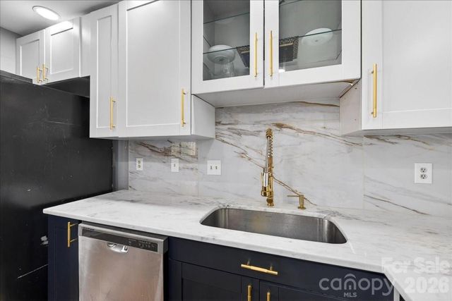 8007 Horse Chestnut Lane, Charlotte, NC 28277