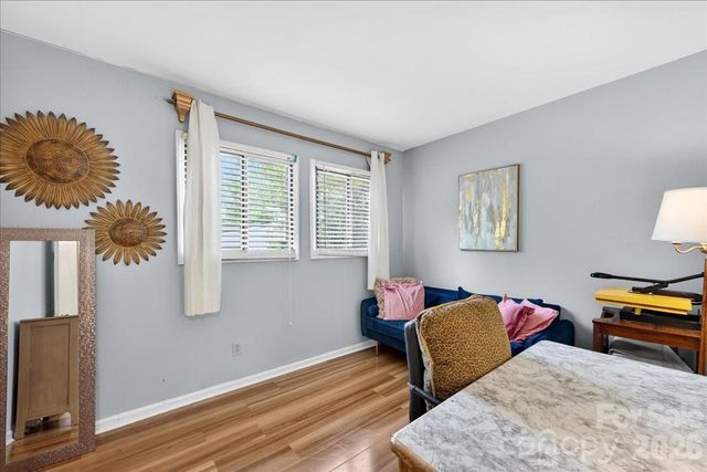 8007 Horse Chestnut Lane, Charlotte, NC 28277