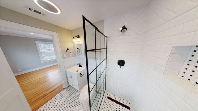 5842 Prospect Avenue, Dallas, TX 75206