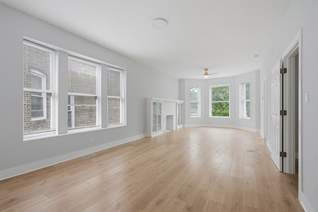 7141 S King Drive, Chicago, IL 60619