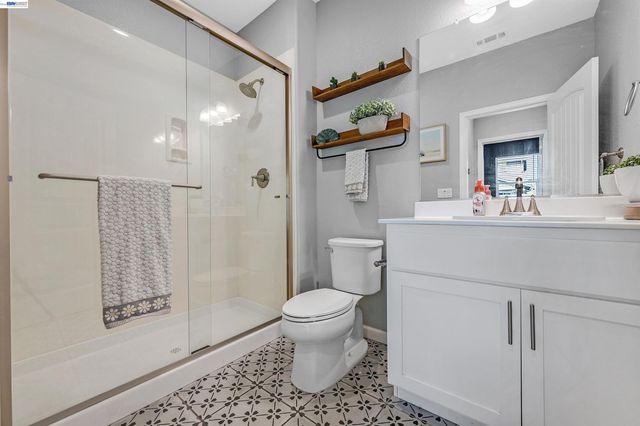 1589 Friendly Street, Manteca, CA 95337