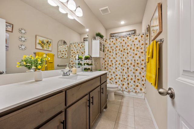 792 Feather Edge Drive, Springtown, TX 76082