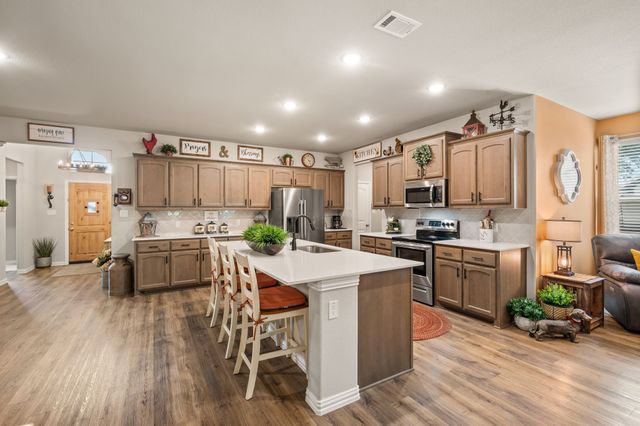 792 Feather Edge Drive, Springtown, TX 76082