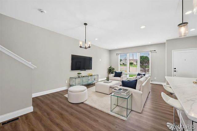 2810 McClay Road, St Charles, MO 63303