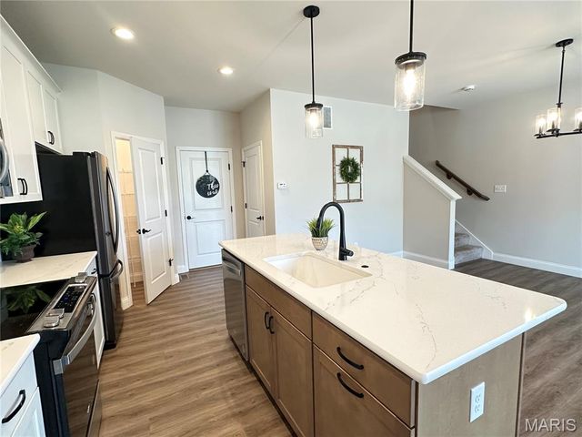 2810 McClay Road, St Charles, MO 63303