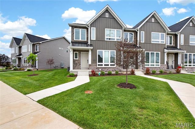 2810 McClay Road, St Charles, MO 63303
