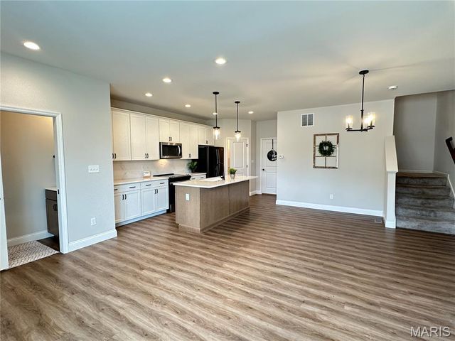 2810 McClay Road, St Charles, MO 63303