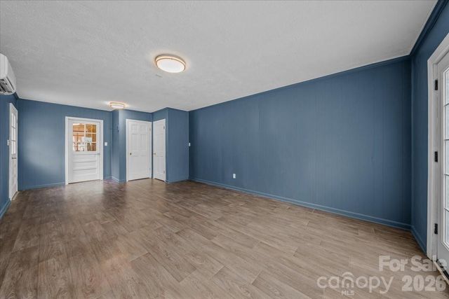 207 Williamsburg Lane, Wadesboro, NC 28170