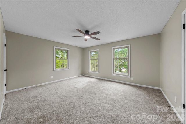 207 Williamsburg Lane, Wadesboro, NC 28170