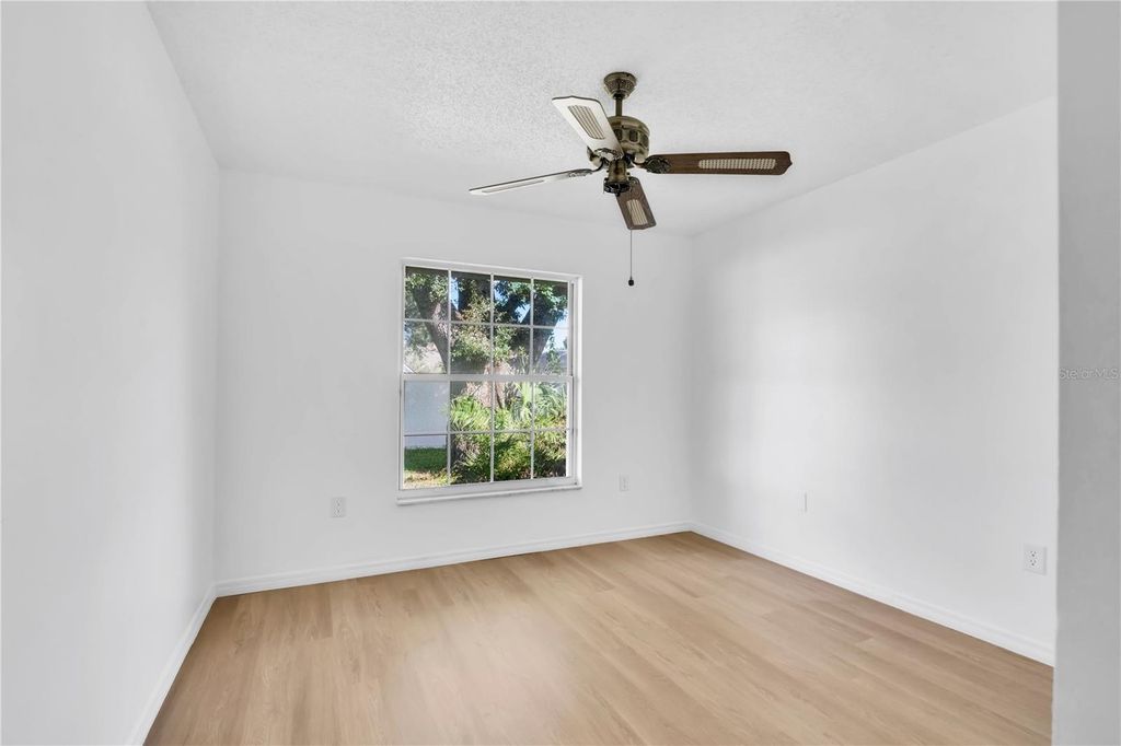 Image 20 of property listing at 7535 MEGAN ELISSA LANE, Orlando, FL 32819