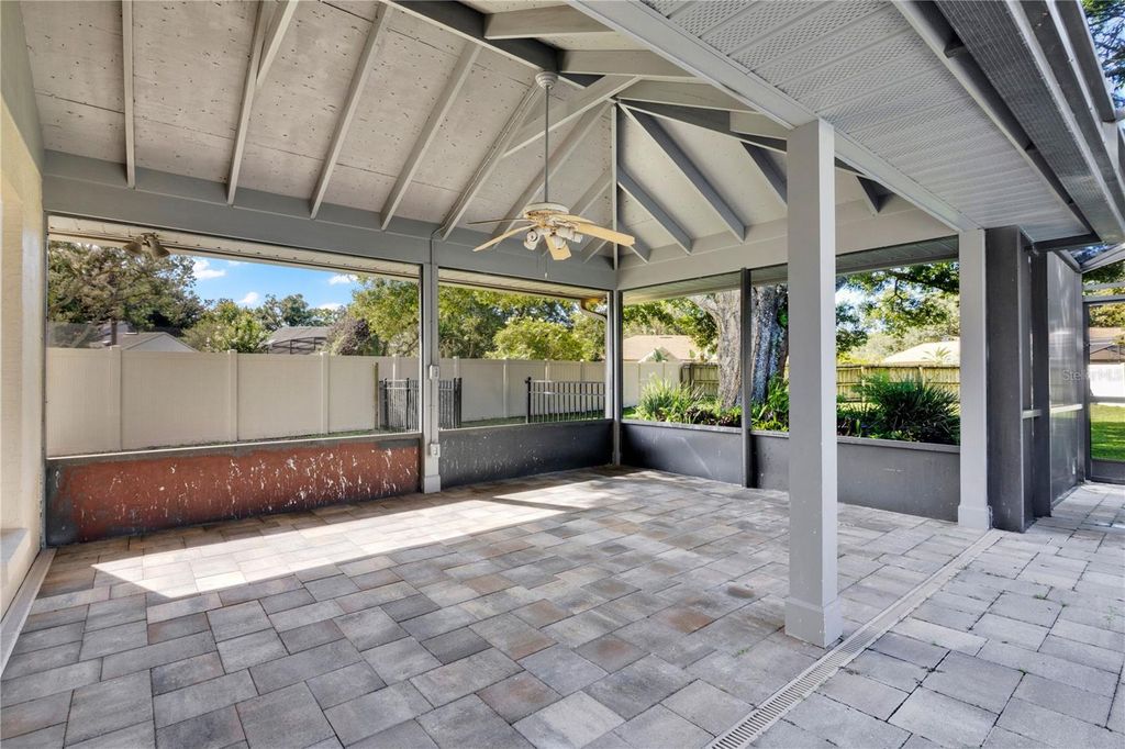 Image 33 of property listing at 7535 MEGAN ELISSA LANE, Orlando, FL 32819