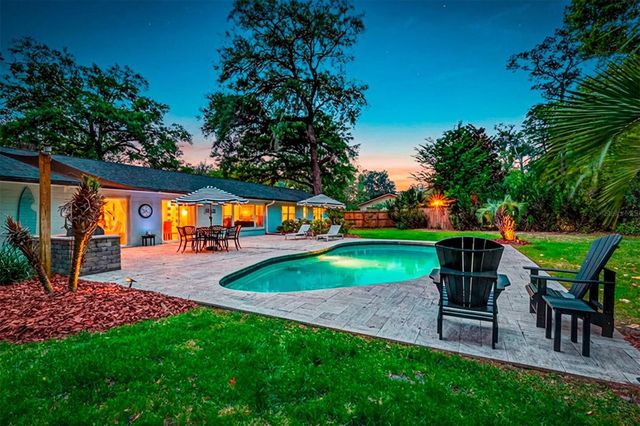 1511 NW 43RD TERRACE, Gainesville, FL 32605