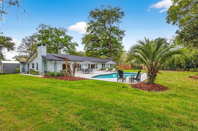 1511 NW 43RD TERRACE, Gainesville, FL 32605