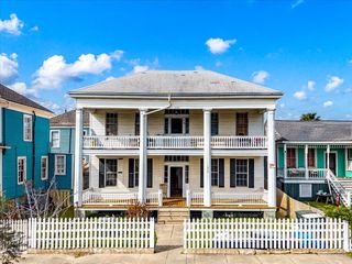 1524 Mechanic Street 5, Galveston, TX 77550