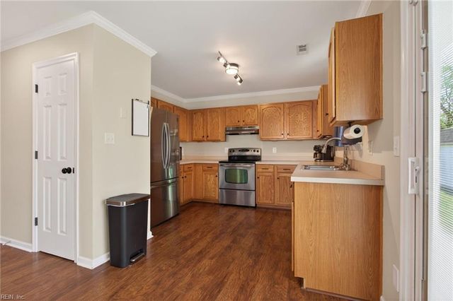 102 Bordeaux CT, Williamsburg, VA 23185