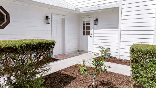 10635 Pine Needle Drive, Fort Pierce, FL 34945