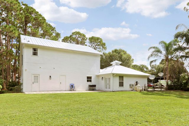 10635 Pine Needle Drive, Fort Pierce, FL 34945