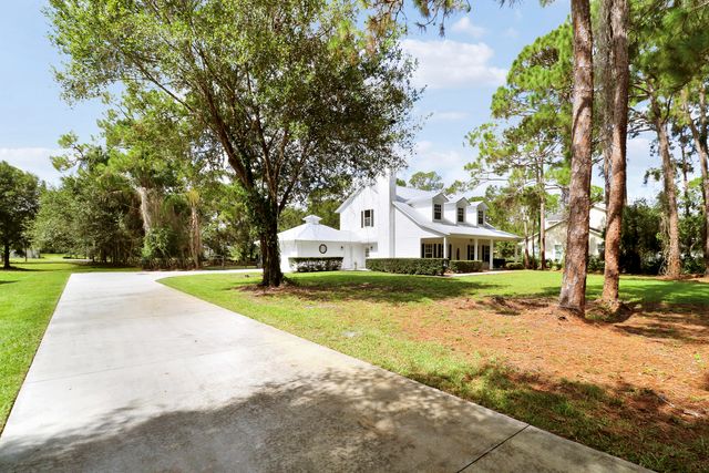 10635 Pine Needle Drive, Fort Pierce, FL 34945