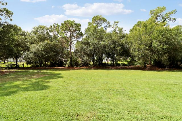 10635 Pine Needle Drive, Fort Pierce, FL 34945