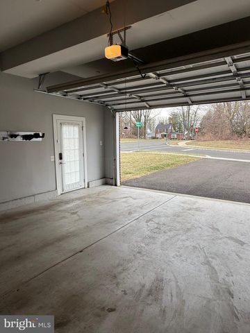 2575 BAILEY CIR, Huntingdon Valley, PA 19006