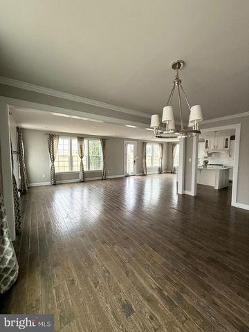 2575 BAILEY CIR, Huntingdon Valley, PA 19006