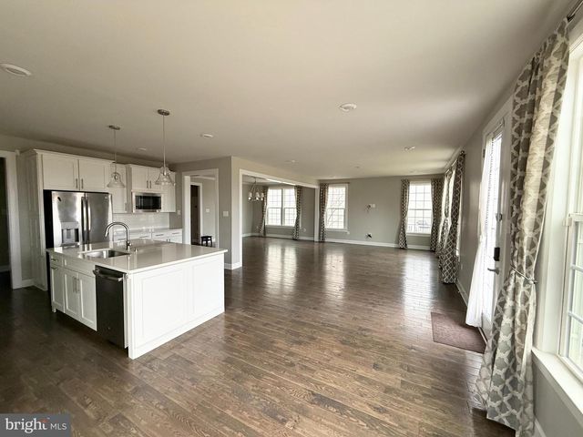 2575 BAILEY CIR, Huntingdon Valley, PA 19006