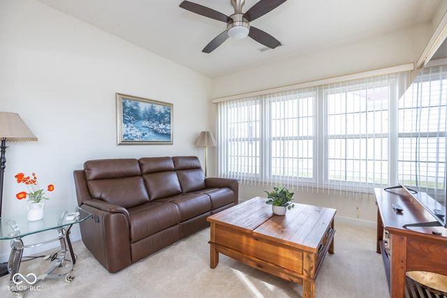 1085 Sassafras Trail, Greenwood, IN 46143