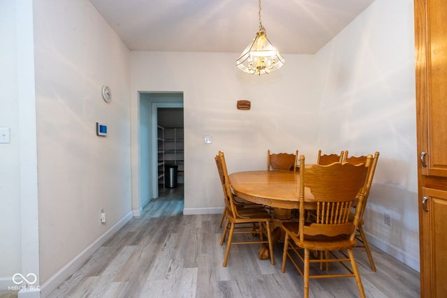 1085 Sassafras Trail, Greenwood, IN 46143