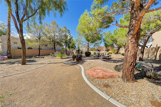 4012 Thunder Hawk Street, Las Vegas, NV 89129