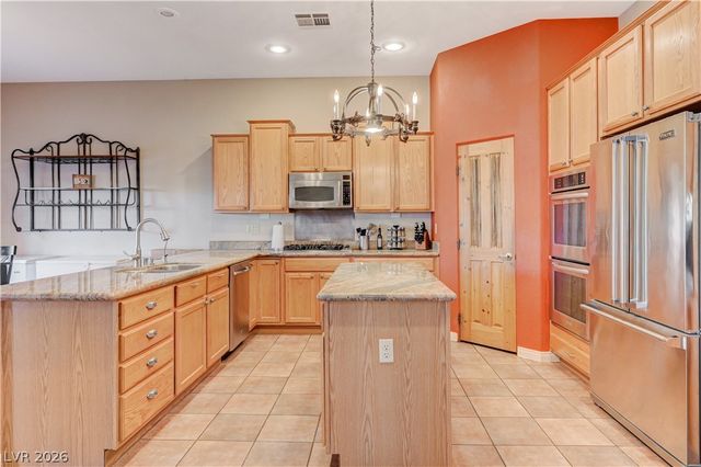 4012 Thunder Hawk Street, Las Vegas, NV 89129