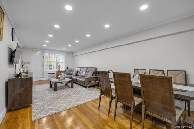 150-15 75th Avenue 6E, Kew Garden Hills, NY 11367