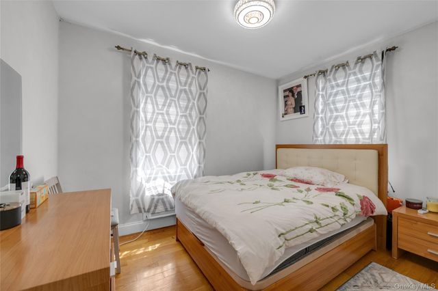 150-15 75th Avenue 6E, Kew Garden Hills, NY 11367