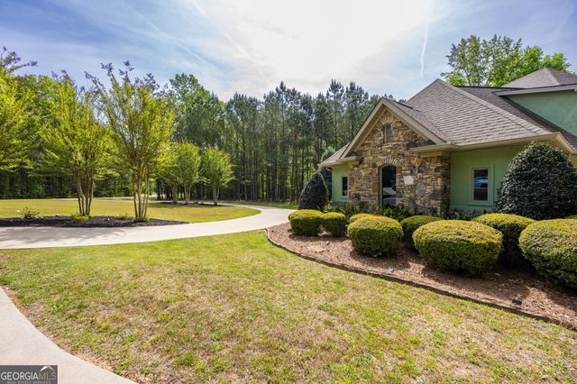 11 Deer Creek Drive, Forsyth, GA 31029